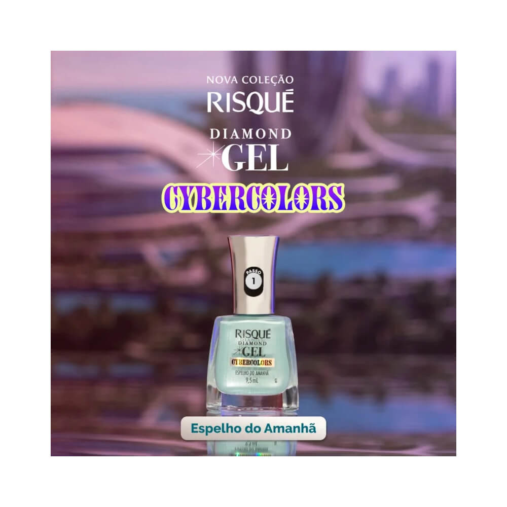 Frasco de esmalte Risqué Diamond Gel Cybercolors Espelho do Amanhã em ângulo frontal, com fundo escuro e letras douradas destacando a marca e o nome do produto.